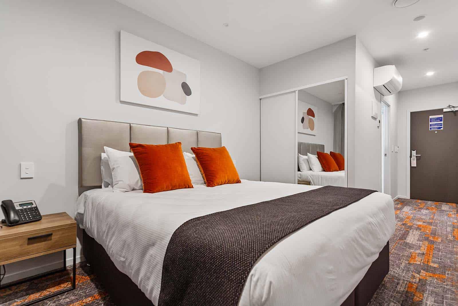 Ramada By Wyndham Newmarket Auckland Zewnętrze zdjęcie